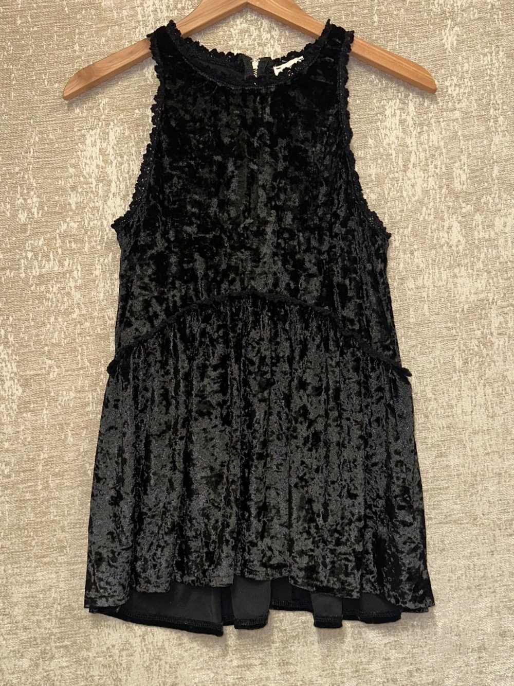 POL Crushed Velvet Tank Top Size Large